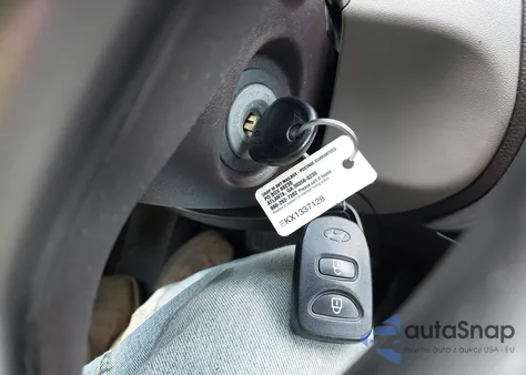 2012 Hyundai Tucson Gl z USA, uszkodzony, nr VIN KM8JT3AB4CU507098